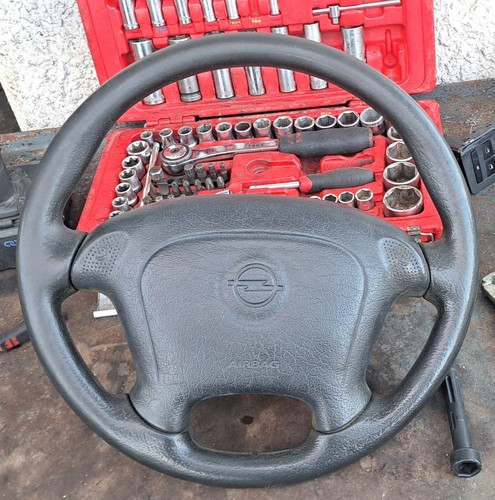 Volante opel astra 1996 - f,