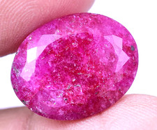 Pietra preziosa ovale