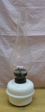 Vecchia lampada olio in - vecchia,