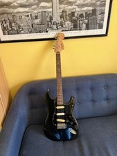GUITARE ÉLECTRIQUE SQUIER