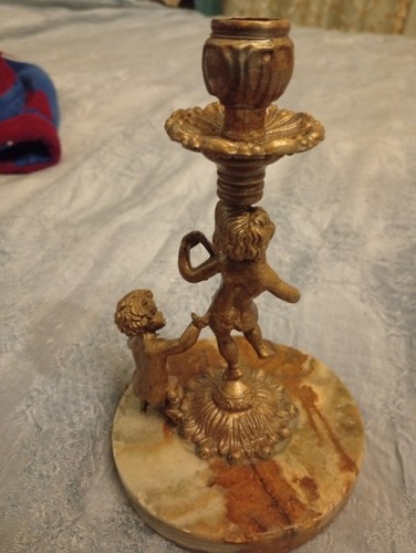 Antico candelabro scultura