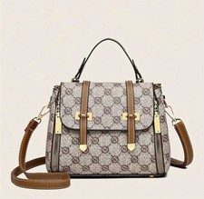 Borsa Tracolla Donna.                     Disponibile In 3 Colori 