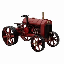 Modello trattore macchina