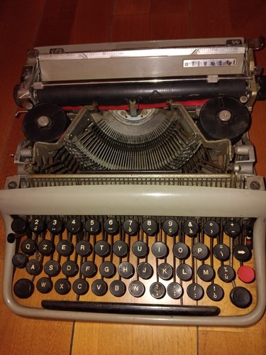 Macchina per scrivere olivetti - macchina,