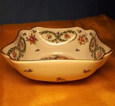 Elegante ciotola centrotavola in porcellana Limoges, decorazioni floreali