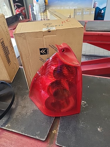 6350q6 fanale posteriore - 6350q6,