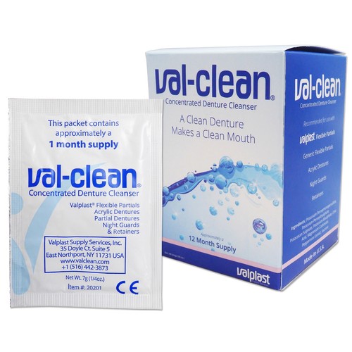 Detergente per protesi