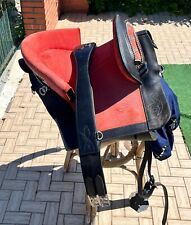 Sella portoghese, colore: rosso/nero, marca "Zaldi", praticamente nuova.        