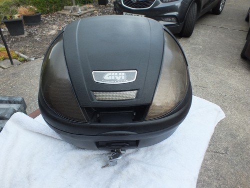 Givi e370 top box - top, e