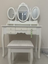 Toilette  trucco con sgabello Moderno