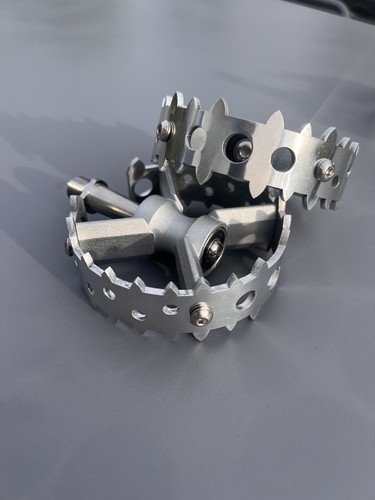 Titron tribute bear trap - titron,