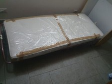 Letto singolo con - letto,