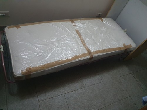 Letto singolo con - ,