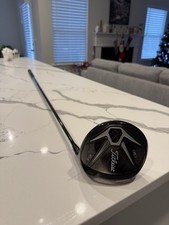 Titleist 915D2 9,5* Driver