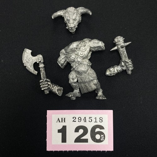Minotauro signore doombull - minotauro,