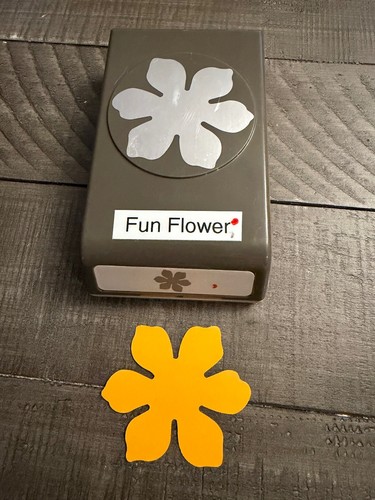 Punzone forma fiore - a,