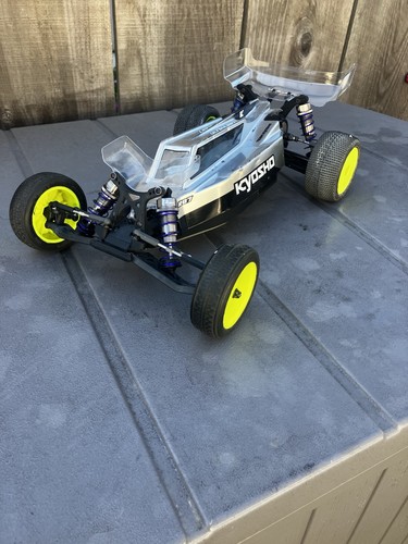 Kyosho ultima rb7 2wd - kyosho, 1/10