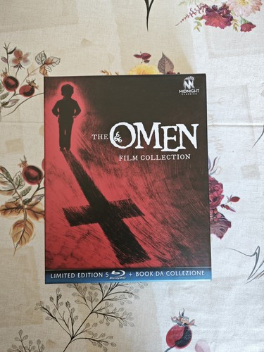 The omen film - omen,