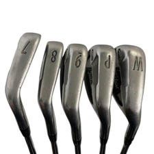 Titleist AP1 710 Set di ferri