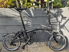 Bicicletta pieghevole Brompton M6L Black Edition C Line Equivalent in tutto nero - usata
