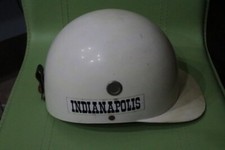 Casco vintage da motociclista