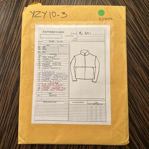 Giacca yeezy modello disegno - giacca,