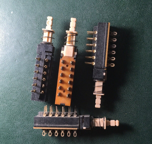 Interruttore deviatore a - ,