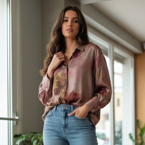 Blusa raso color acqua - in,