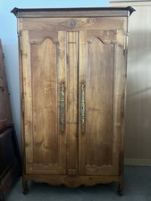 Armadio dell’800 in Ciliegio