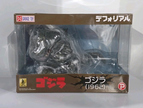 Plus deforeal godzilla - x-plus,