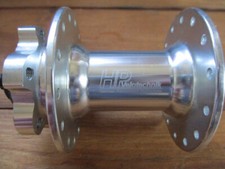 Mozzo ruota anteriore, 28 fori, argento, disco 6 fori