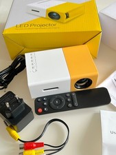 Cinema Mini Proiettore Portatile YG 300