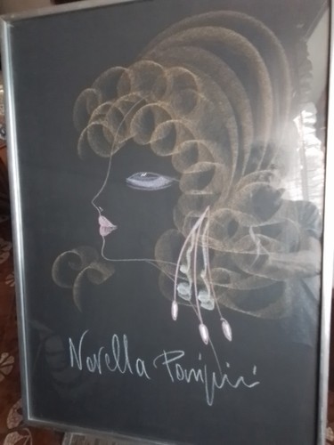 Profilo donna novella - ,