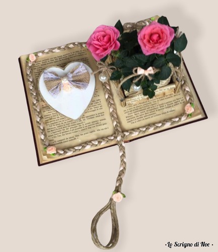 Libro porta fiori fatto mano - fiori, a