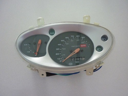 Ap8224353 cruscotto aprilia - ap8224353,