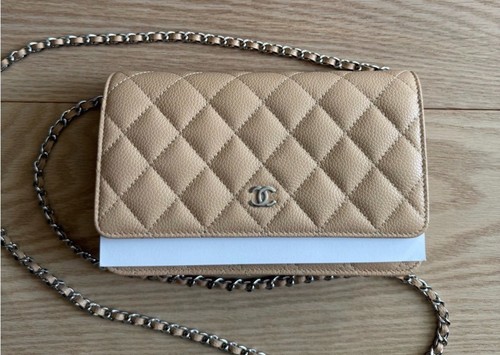Portafoglio chanel beige - chanel,