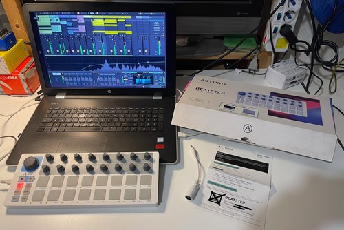 Controller midi sequencer - controller,