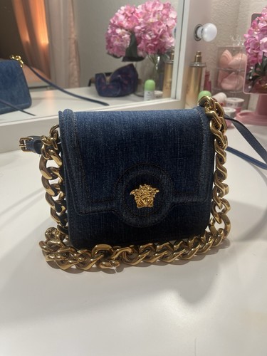 Auth nwt 2120 versace - nwt,