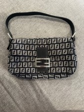 Fendi baguette black - fendi,