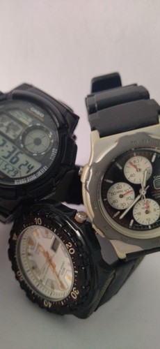 Casio vintage watches - (x3),