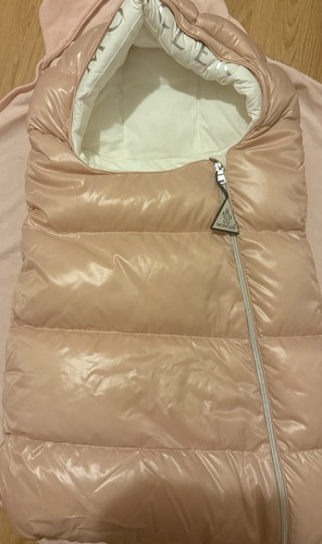 Moncler down filled baby nest - down,