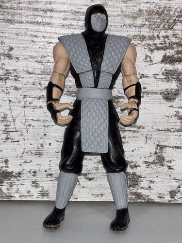 Modellino mortal kombat smoke - modellino,