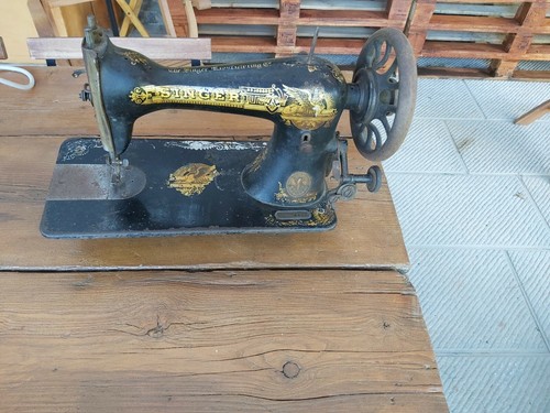 Macchina cucire vintage - da,
