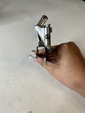 Deragliatore anteriore