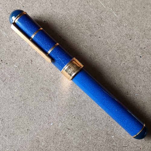 Yves saint laurent penna - laurent,,
