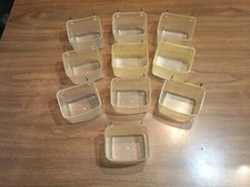 mangiatoie e beverini per canarini,pappagalli e pappagallini