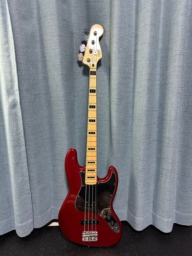 Squier basso jazz vintage