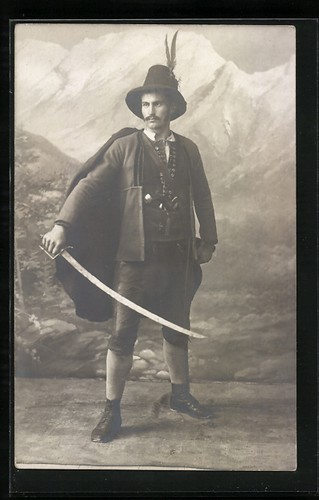Giovane costume tirolese - un,