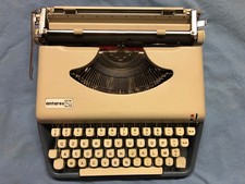 Macchina da scrivere Antares