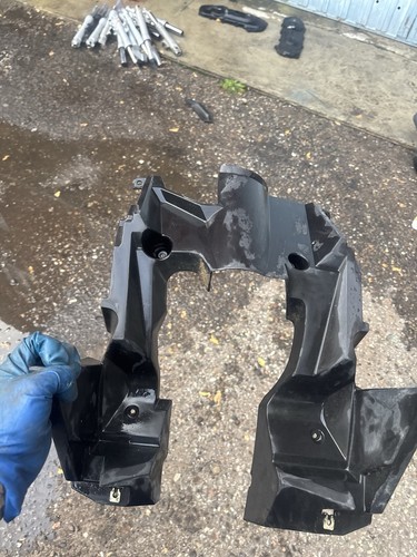 Plastica carena interna scudo - carena,
